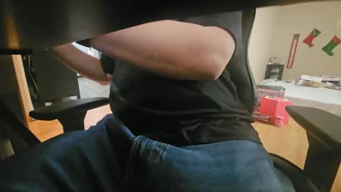 Snapshot of brian7891012 chatting on 12/25/24, 05:58 brian7891012 online show from 12/25/24, 05:58