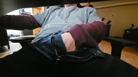 Snapshot of brian7891012 chatting on 01/10/25, 02:34 brian7891012 online show from 01/10/25, 02:34