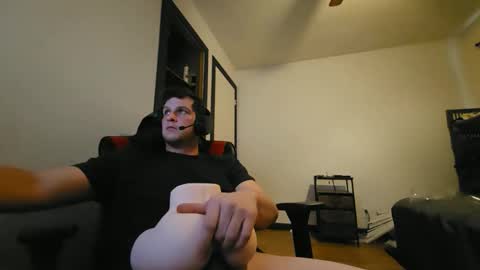 Snapshot of brian7891012 chatting on 01/13/26, 08:03 brian7891012 online show from 01/13/26, 08:03