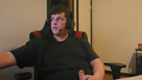 Snapshot of brian7891012 chatting on 02/20/26, 06:41 brian7891012 online show from 02/20/26, 06:41