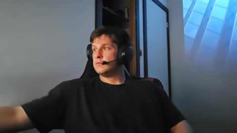 Snapshot of brian7891012 chatting on 03/01/26, 02:30 brian7891012 online show from 03/01/26, 02:30