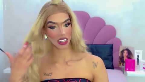 Snapshot of briana_sex32 chatting on 03/18/26, 06:38 BRIANA online show from 03/18/26, 06:38