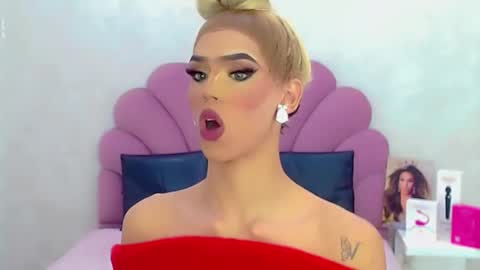 Snapshot of briana_sex32 chatting on 03/19/26, 08:07 BRIANA online show from 03/19/26, 08:07