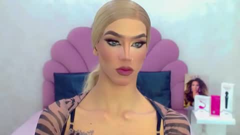 Snapshot of briana_sex32 chatting on 03/21/26, 08:19 BRIANA online show from 03/21/26, 08:19