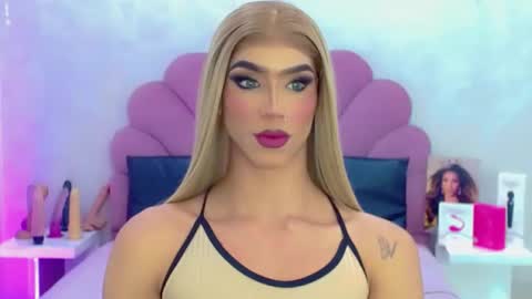 Snapshot of briana_sex32 chatting on 04/05/26, 08:44 BRIANA online show from 04/05/26, 08:44