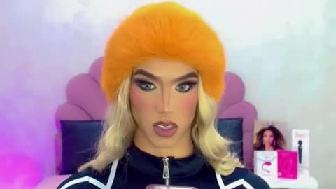 Snapshot of briana_sex32 chatting on 04/15/26, 04:08 BRIANA online show from 04/15/26, 04:08