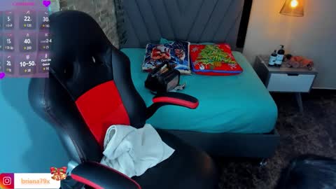 Snapshot of briana_z chatting on 12/17/25, 03:34 BRIANA online show from 12/17/25, 03:34