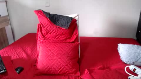 Snapshot of brianabarnes chatting on 04/20/26, 05:59 brianabarnes online show from 04/20/26, 05:59