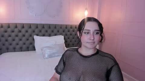 Snapshot of brianacurve chatting on 10/12/25, 06:18 brianacurve online show from 10/12/25, 06:18