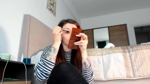 brianadiamondxxx online show from 02/28/25, 09:25