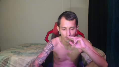 Snapshot of brianbigcock777 chatting on 05/20/26, 02:07 brian ruiz online show from 05/20/26, 02:07
