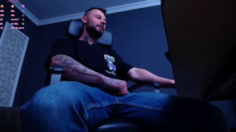 Brian online show from 10/11/25, 06:12