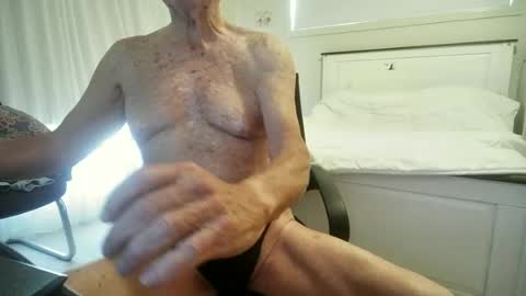 Snapshot of brianj_22 chatting on 06/13/26, 12:30 Brianj 22 online show from 06/13/26, 12:30