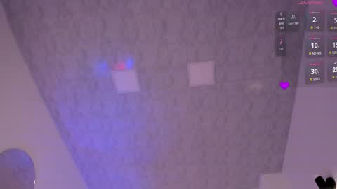 Snapshot of brianna_bigboobs chatting on 04/23/26, 12:29 online show from 04/23/26, 12:29