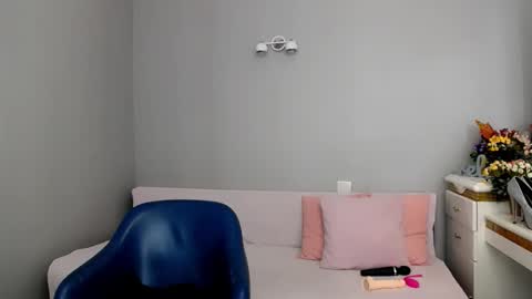 Snapshot of brianna_mills chatting on 04/24/26, 08:11 Brianna online show from 04/24/26, 08:11