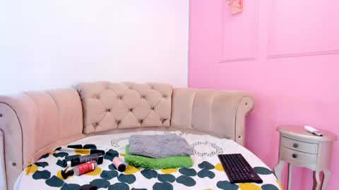 Snapshot of briannaduque chatting on 01/07/25, 06:24 Brianna online show from 01/07/25, 06:24