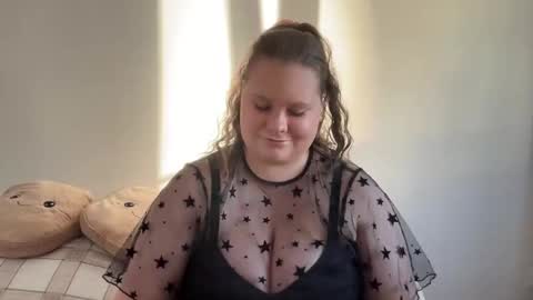 Brianna online show from 11/06/25, 01:45