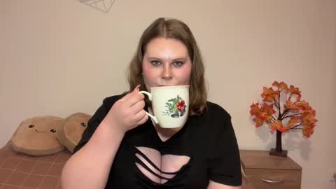 Brianna online show from 11/28/25, 08:06