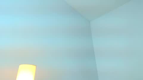 Snapshot of briannna_x chatting on 10/20/25, 07:42 BRIANNA online show from 10/20/25, 07:42