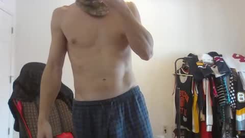 Snapshot of brianthesub420 chatting on 02/05/26, 04:44 brianthesub420 online show from 02/05/26, 04:44