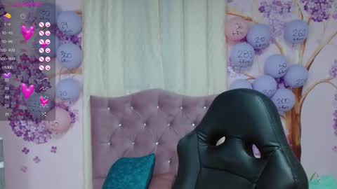 DAYANNA online show from 01/31/25, 04:03