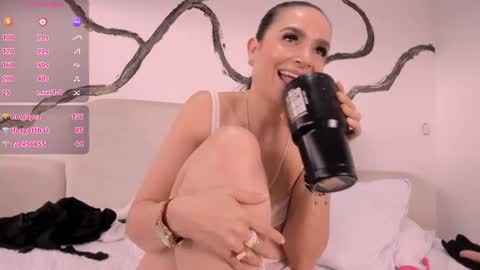    online show from 02/22/25, 08:42