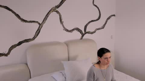    online show from 02/28/25, 11:47