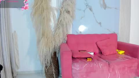    online show from 10/14/25, 12:06