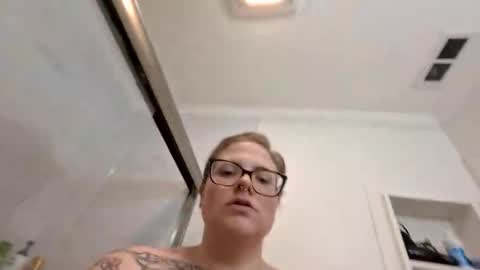 Snapshot of briebaby88 chatting on 06/09/26, 09:04 Leela Marie xo online show from 06/09/26, 09:04