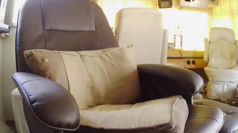 Snapshot of briefsman83 chatting on 02/17/26, 05:08 briefsman83 online show from 02/17/26, 05:08