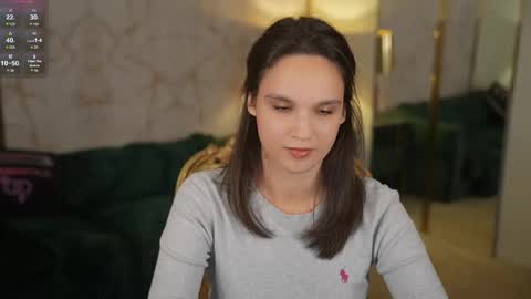 Diamonds Girls online show from 10/28/25, 08:33