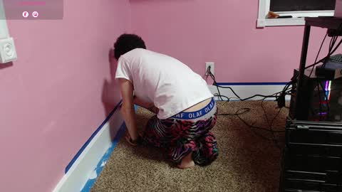 Strawberry online show from 01/19/25, 02:15