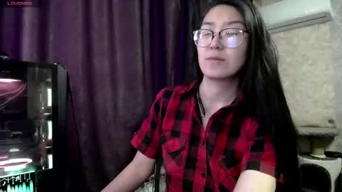 Aisha online show from 02/27/25, 10:59