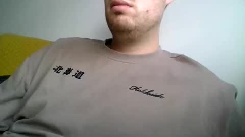 Snapshot of brighxn52 chatting on 09/09/25, 01:54 DevonLad online show from 09/09/25, 01:54