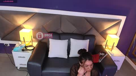 Snapshot of brigiitte_rohan chatting on 10/24/25, 01:57  Brigiitte  online show from 10/24/25, 01:57