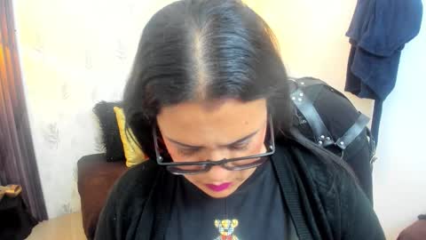 BRIGITTE online show from 11/16/25, 04:34