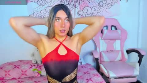 Snapshot of brihanna_cooper chatting on 04/10/26, 01:49 bri online show from 04/10/26, 01:49