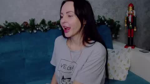 Nika online show from 01/15/26, 03:22