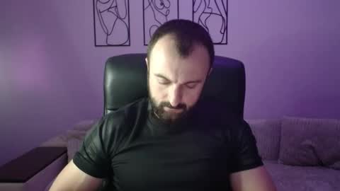 brindlefly69 online show from 11/25/25, 12:16