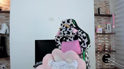 Snapshot of brisa_white69 chatting on 03/12/25, 02:09 brisa online show from 03/12/25, 02:09