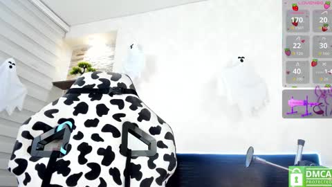 Snapshot of brisa_white69 chatting on 10/21/25, 02:45 brisa online show from 10/21/25, 02:45