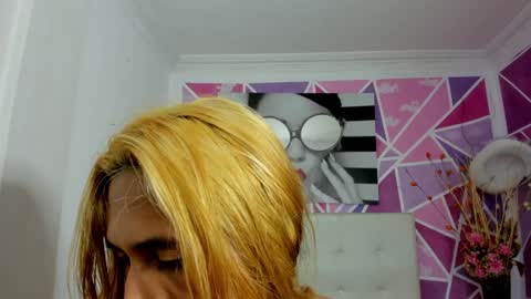 Brisa online show from 02/03/25, 02:24