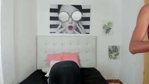 Brisa online show from 10/18/25, 09:48