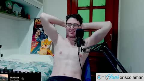 Snapshot of briscolaman chatting on 02/14/25, 01:45 Martin online show from 02/14/25, 01:45