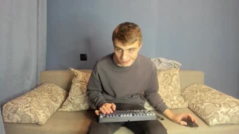 bristlebback online show from 10/19/25, 04:29