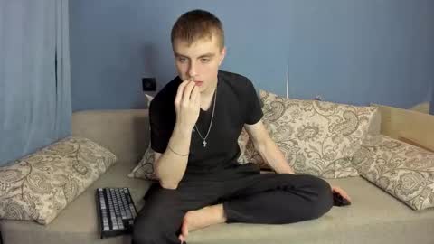 bristlebback online show from 03/25/26, 05:52