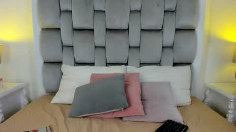britanny_77 online show from 06/17/26, 07:59