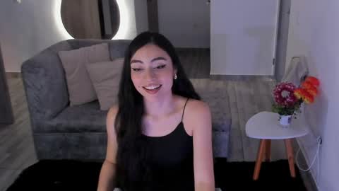 Snapshot of britany__lenox chatting on 03/31/26, 10:32 britany lenox online show from 03/31/26, 10:32