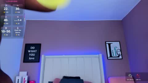 Britany online show from 12/01/25, 07:41