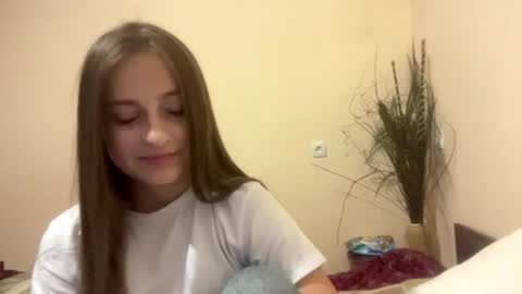 Snapshot of britanysuther chatting on 07/07/26, 05:17 Ciri online show from 07/07/26, 05:17